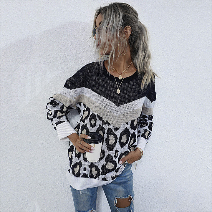 Women's oversized fine knit sweater with chevron detail and abstract leopard print Mune Fashion