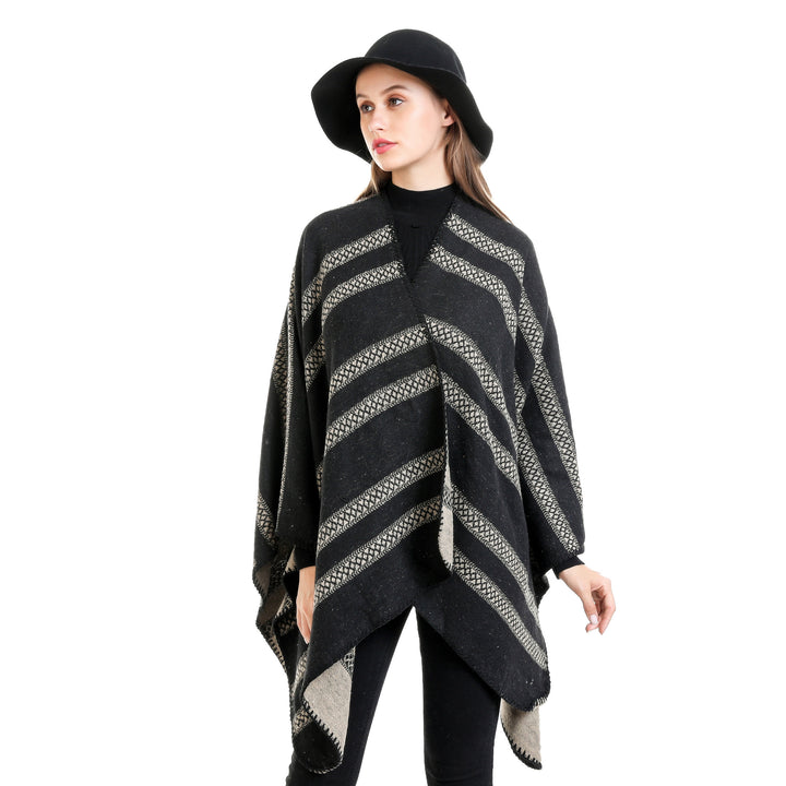 Ladies Oversize Ruana with graphic longitudinal jacquard stripes and open kimono fall Mune Fashion