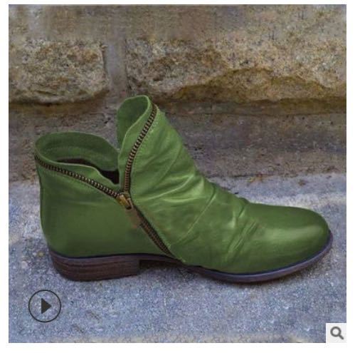 Women's ankle-high ankle boots made of soft leather with side zipper and vintage heel Mune Fashion