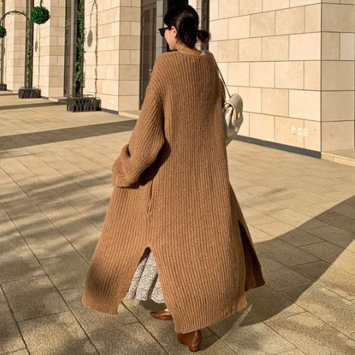Women's Long Chunky Knit Cardigan with Oversized Fit, Shawl Collar and Patch Pockets Mune Fashion