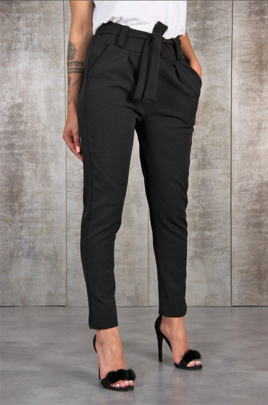 Women's fitted paperbag pants with belt and slim leg Mune Fashion