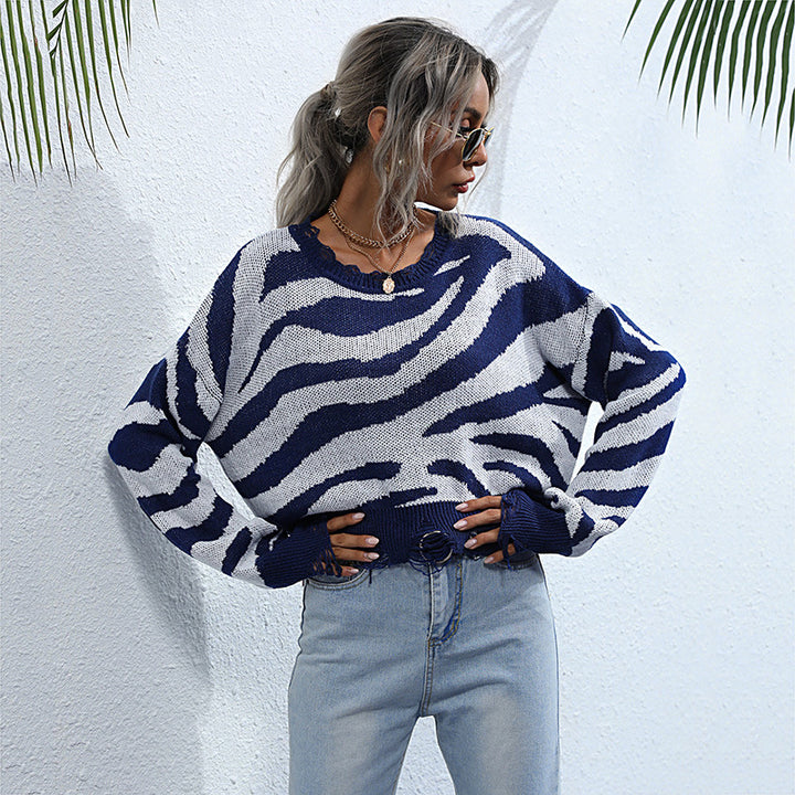 Women's Oversized Knit Sweater with ZMune Fashion Pattern, Destroyed Hem & Wide Cut Mune Fashion