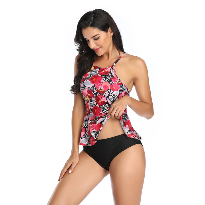 Women’s Tankini Set with slightly flared top and comfortable bottoms Mune Fashion