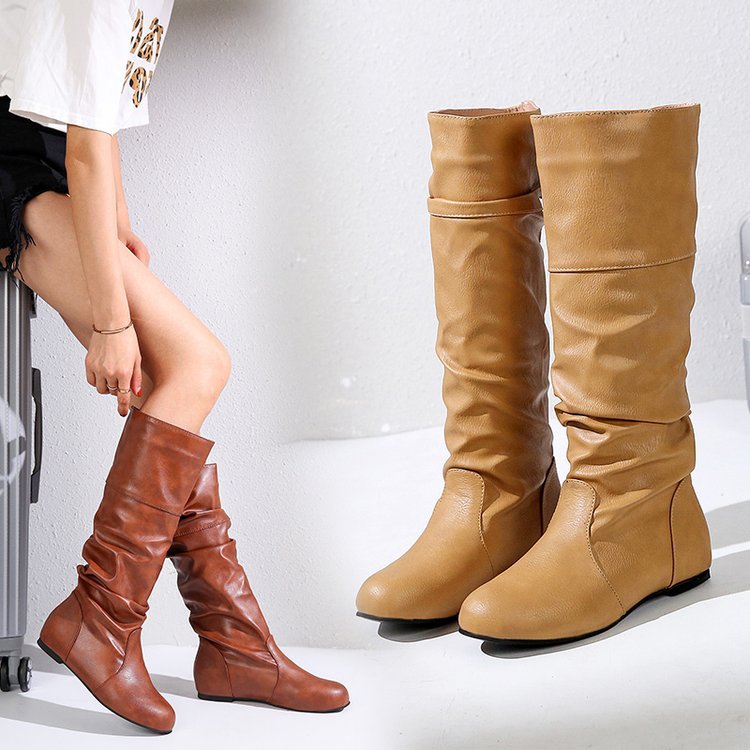 Women's Elegant Boots with Modern Pleat Design and Comfortable Block Heel Mune
