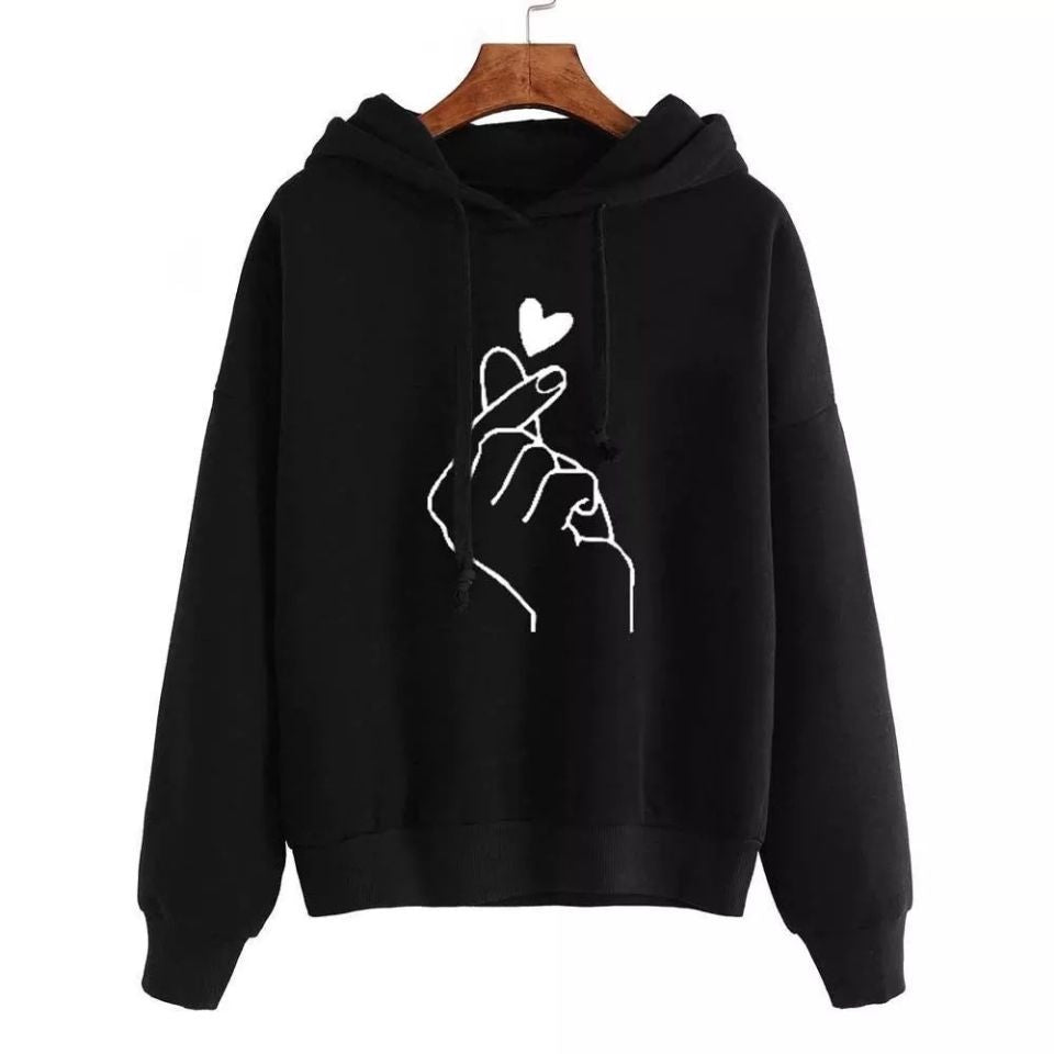 Women Oversized Hoodie with Finger Heart Print and Drawstring Mune Fashion