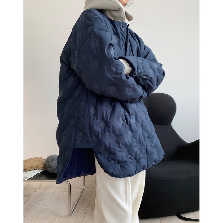 Women’s Oversized Quilted Jacket Without Collar with Round Neckline and Light Padding Mune Fashion