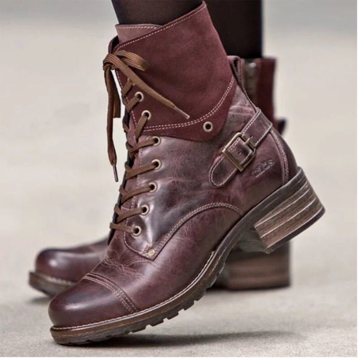 Women ankle-high lace-up boots with suede collar, decorative buckle and cushioning tread sole Mune Fashion