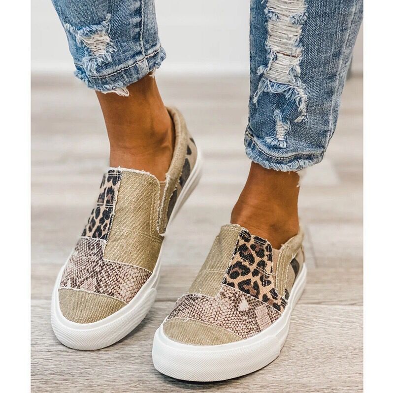 Women's fashionable Slip-On Sneakers with different animal patterns Mune Fashion