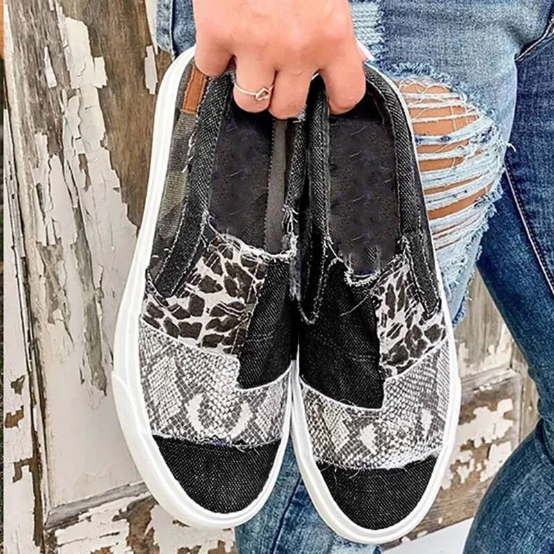 Women's fashionable Slip-On Sneakers with different animal patterns Mune Fashion