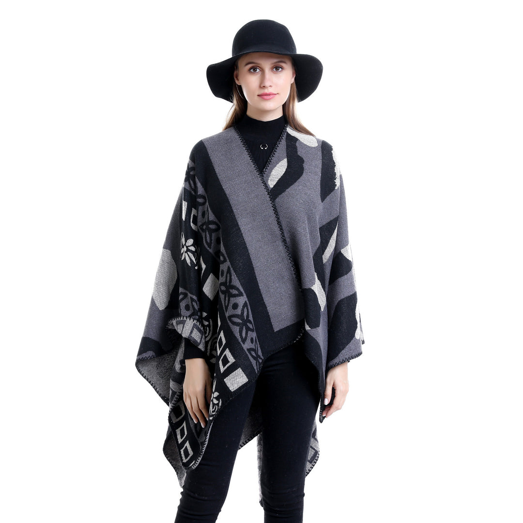 Women's jacquard knit ruana in oversized fit with graphic pattern Mune Fashion