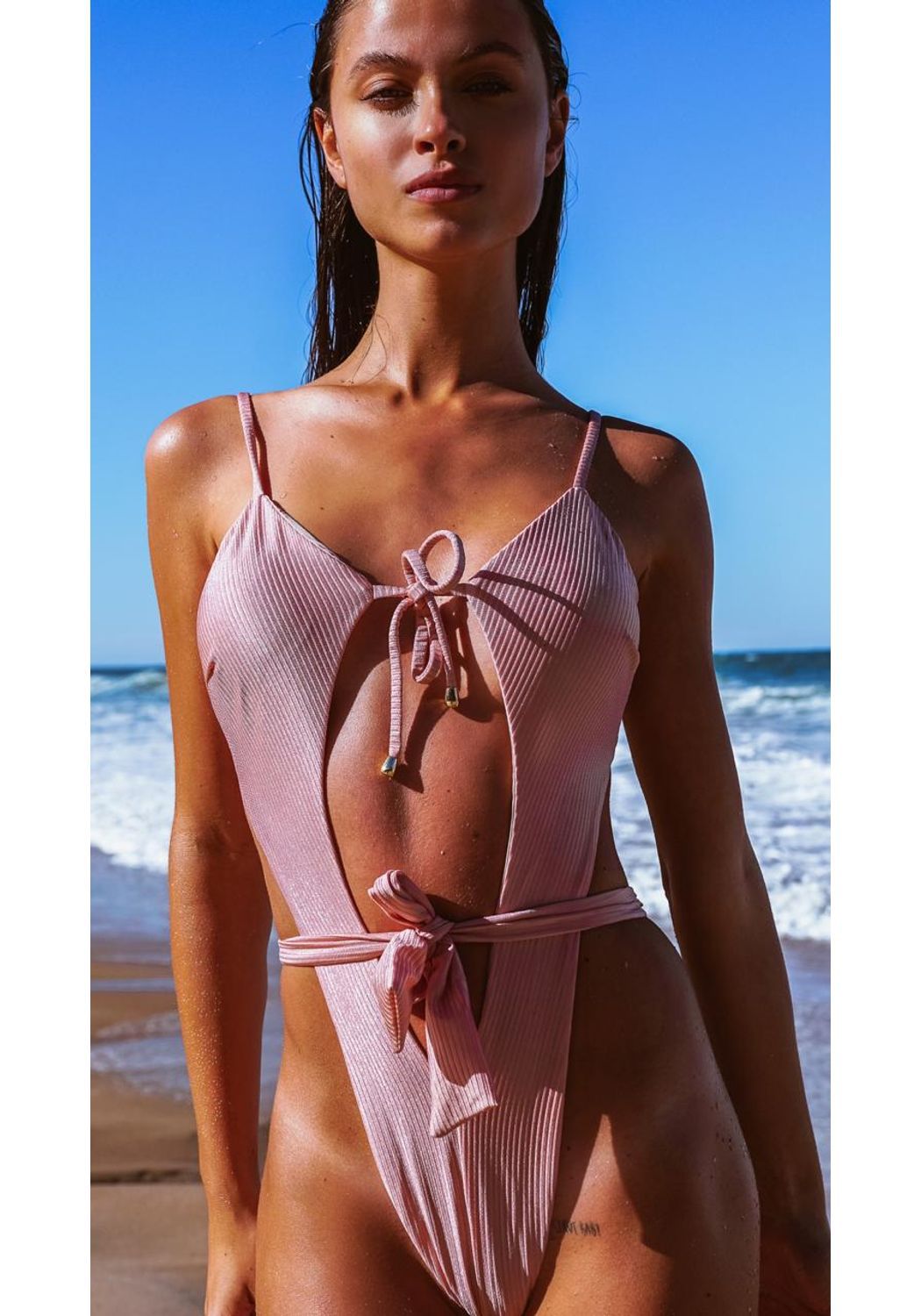 Women's one-piece swimsuit with sophisticated cut-outs and elegant lacing Mune Fashion