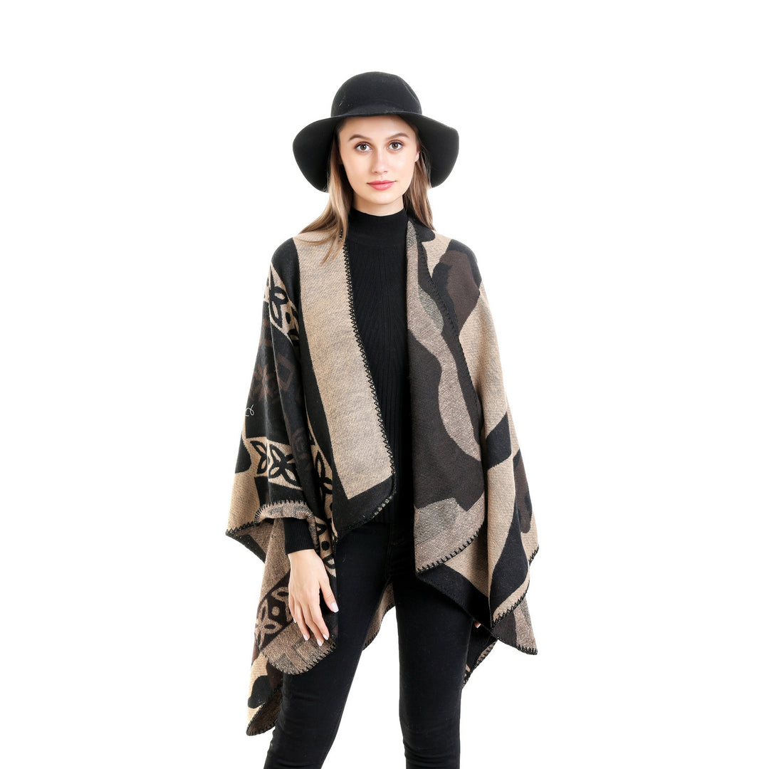 Women's jacquard knit ruana in oversized fit with graphic pattern Mune Fashion