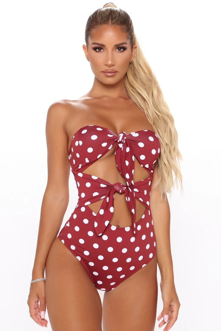Women One-Piece Swimsuit with Playful Knot Design and Cut-Outs Mune Fashion