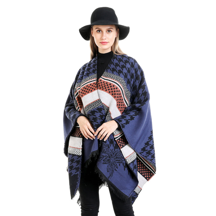 Women's Oversize Ruana with Houndstooth Jacquard and Fringe Hem Mune Fashion