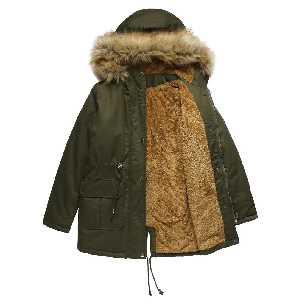 Women’s Warm Outdoor Parka with Detachable Hood and Luxurious Faux Fur Mune