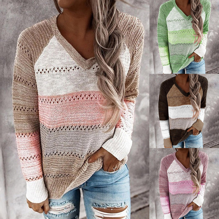 Women's knit sweater with V-neck, loose oversized fit and openwork pattern Mune Fashion
