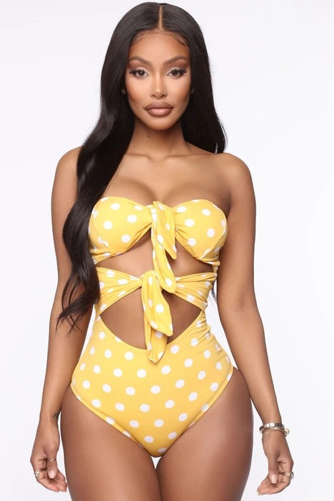 Women One-Piece Swimsuit with Playful Knot Design and Cut-Outs Mune Fashion