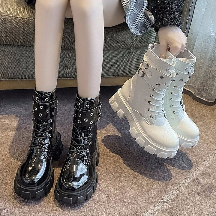 Women's glossy patent combat boots with chunky tractor sole, double straps and metallic eyelets Mune Fashion