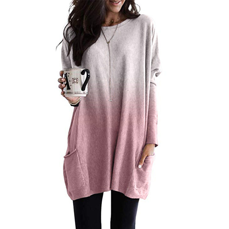 Women's oversized ombre knitted tunic with side insert pockets and round neckline Mune Fashion