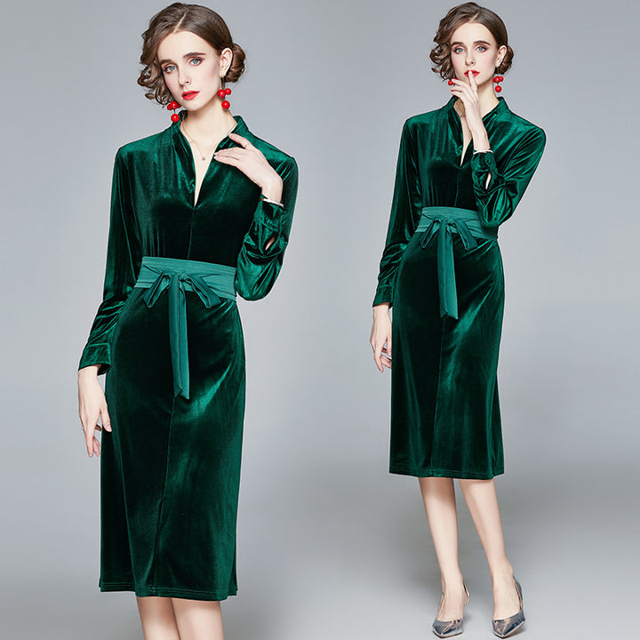 Women Velvet Midi Dress with Stand-up Collar and Fitted Tie Belt Mune Fashion
