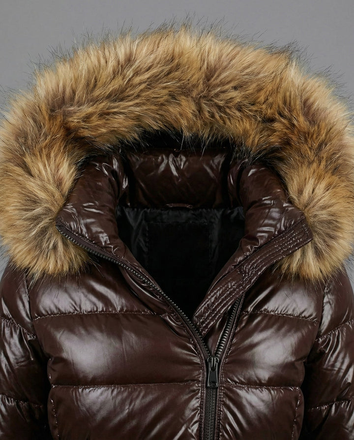 Women's quilted jacket with faux fur collar