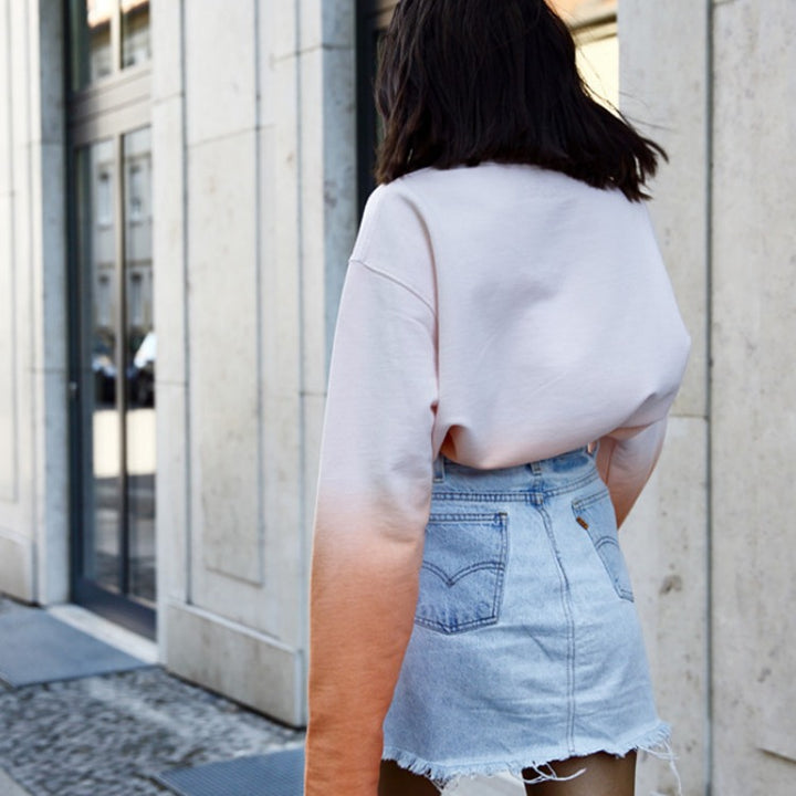 Women's Oversize Dip-Dye Sweatshirt with Gradient and Straight Hem Mune Fashion