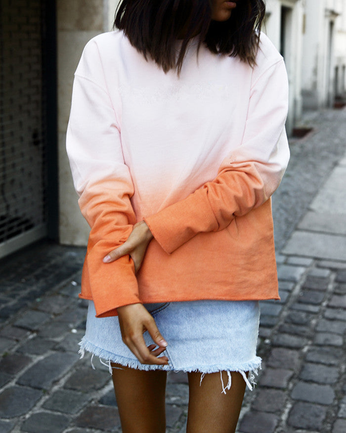 Women's Oversize Dip-Dye Sweatshirt with Gradient and Straight Hem Mune Fashion