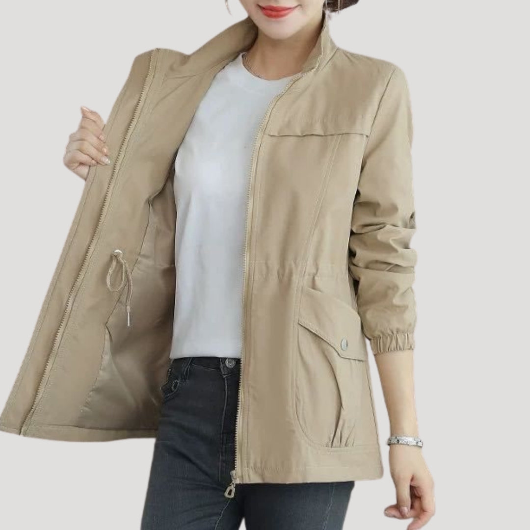 Mune | Women's waterproof lightweight spring windbreaker
