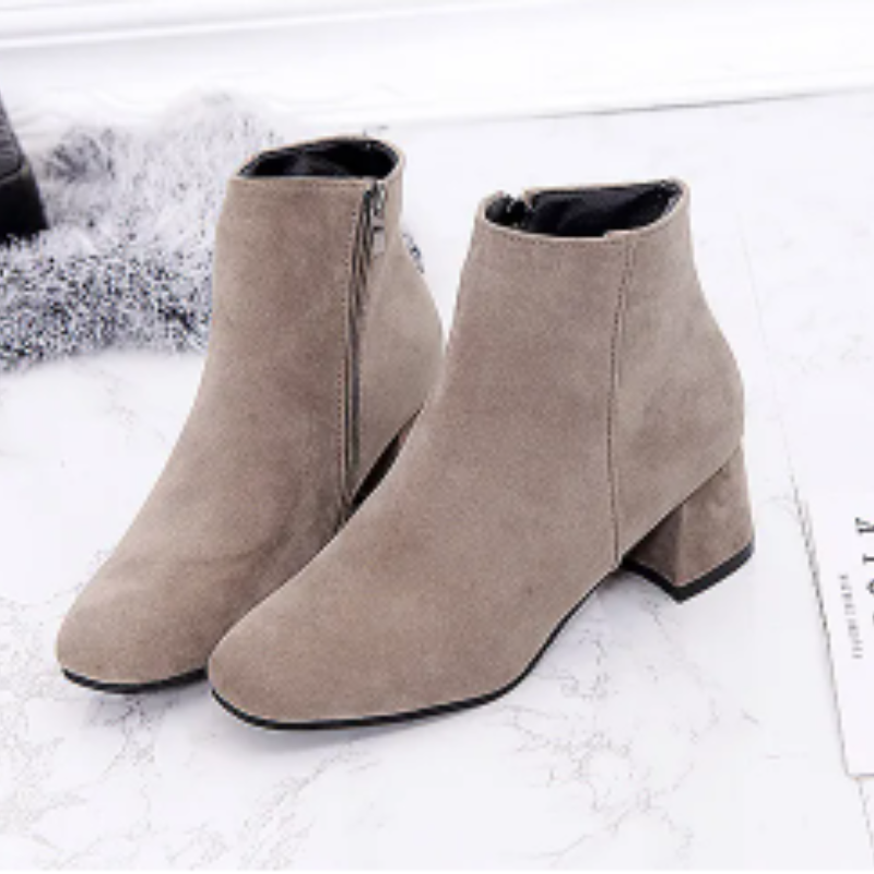 Mune | Modern Wild Ankle Boots with Comfortable Heel Women's Ankle Boots