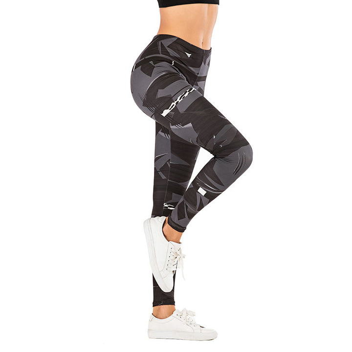 Ladies leggings with abstract striped pattern, high waist and breathable stretch functional fabric Mune Fashion