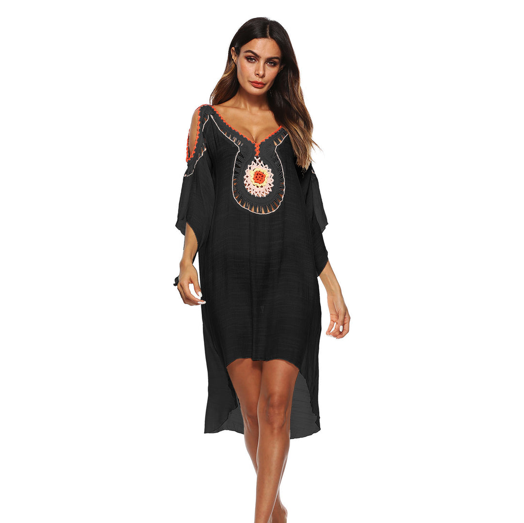 Women's elegant beach cover-up with unique crochet decoration Mune Fashion