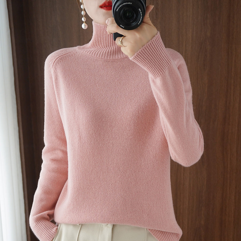 Women's turtleneck sweater made of cashmere blend with fine ribbed texture and dropped shoulder Mune Fashion