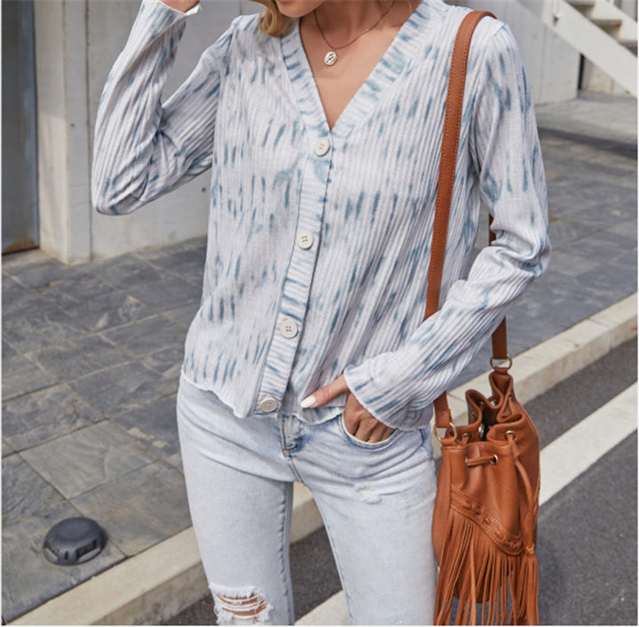 Women Light Ribbed V-Neck Cardigan with Button Placket and Batik Look Mune Fashion