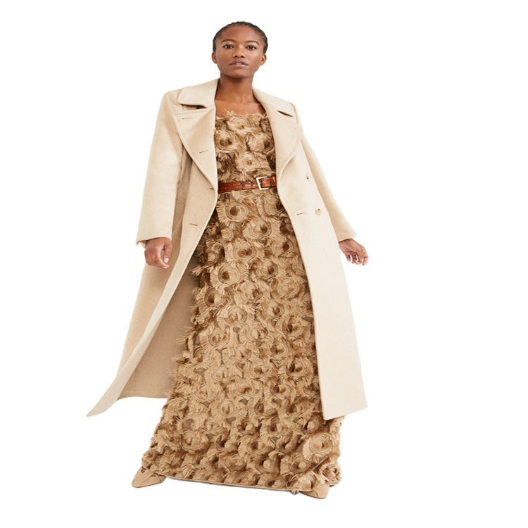 Women's maxi dress with three-dimensional rosette structure and fine leather belt Mune Fashion