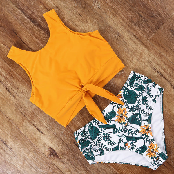 Women's Sporty Bikini Set with Fashionable Crop Top and High-Waisted Brief Mune Fashion