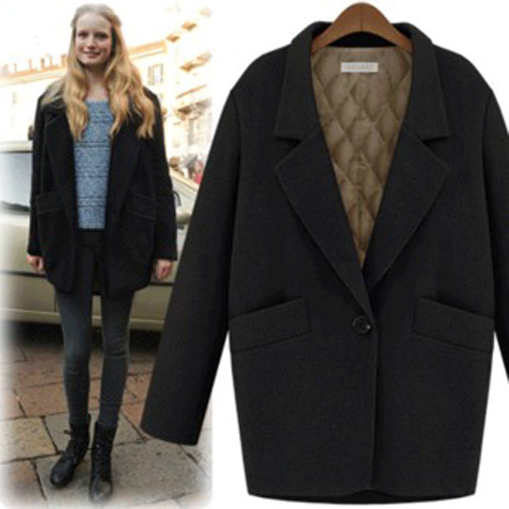 Women Oversized Wool Blend Short Coat with Quilted Lining and Flap Pockets Mune Fashion