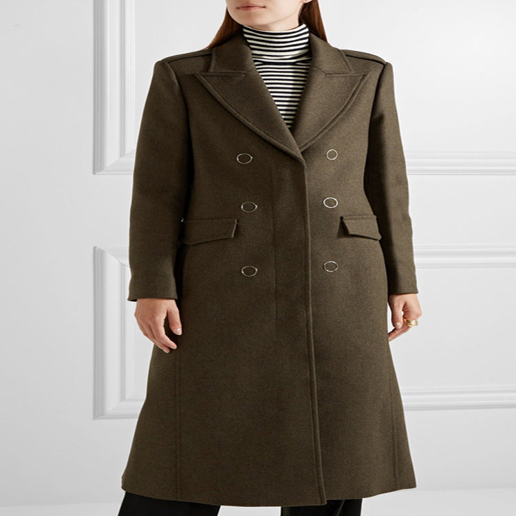 Women's double-breasted tailored wool coat with notched collar and flap pockets Mune Fashion