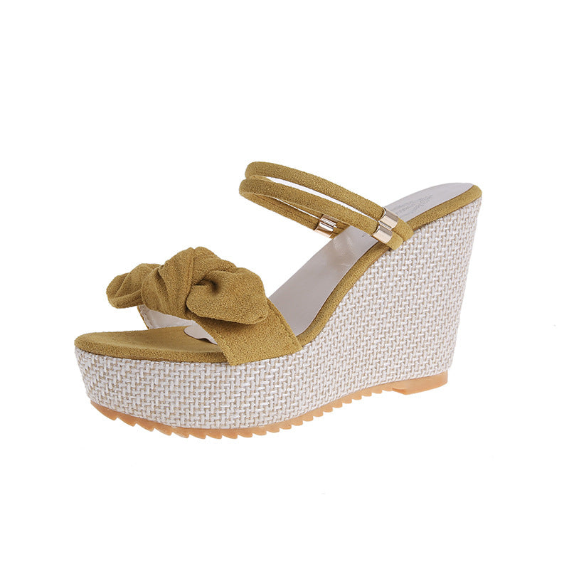 Women's Raffknoten Wedge Sandal with Woven Platform and Double Strap Closure Mune Fashion