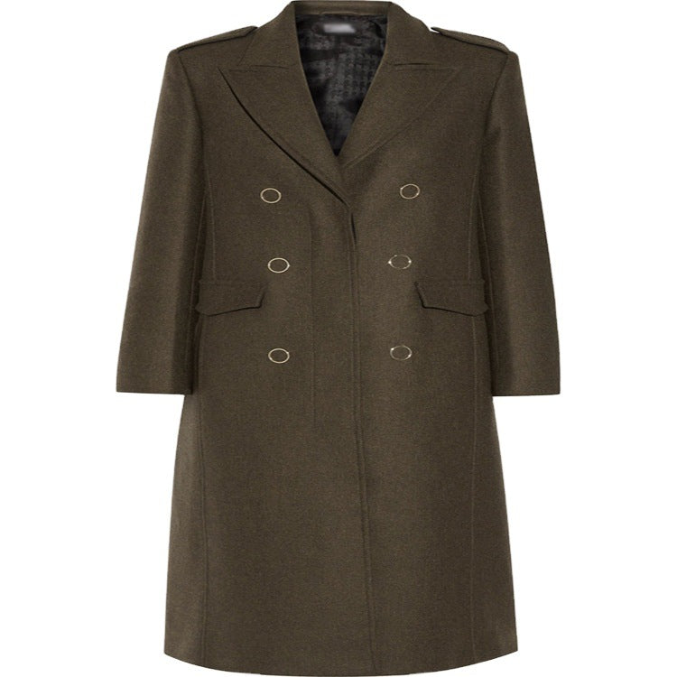Women's double-breasted tailored wool coat with notched collar and flap pockets Mune Fashion