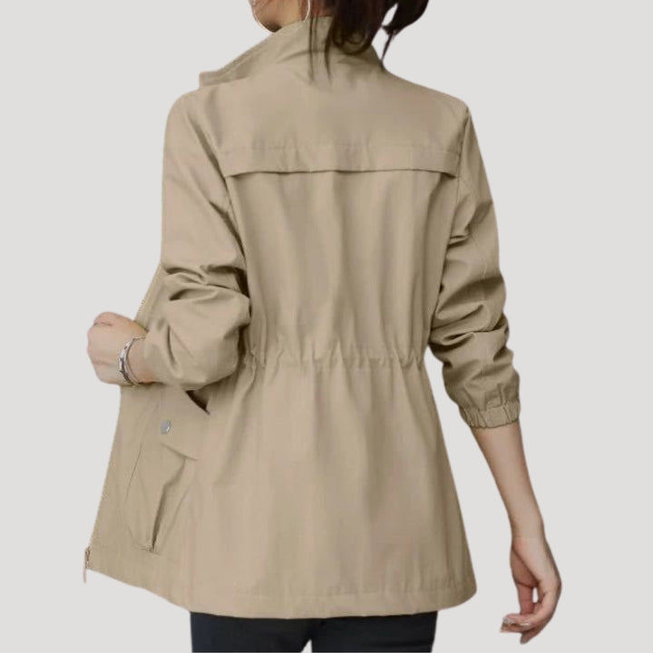 Mune | Women's waterproof lightweight spring windbreaker