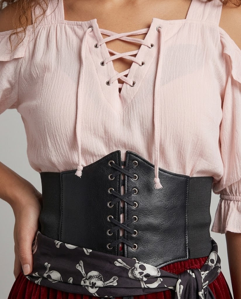 Women's Pirate Costume with Elegant Tailoring and Flowing Skirt Mune Fashion
