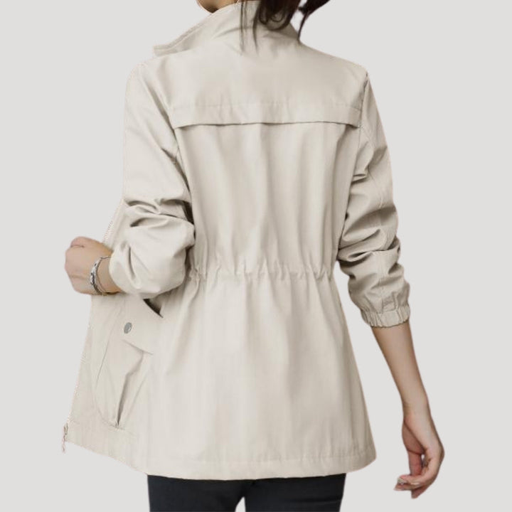 Mune | Women's waterproof lightweight spring windbreaker