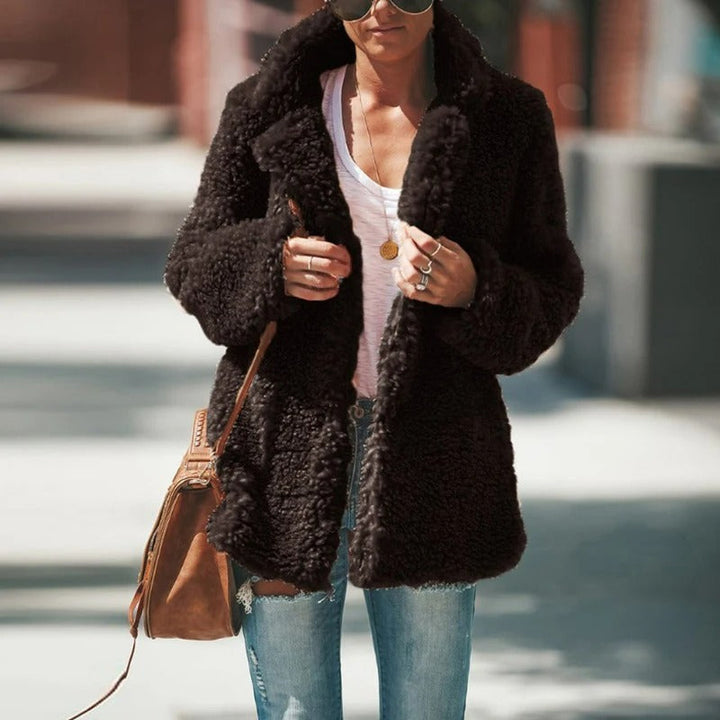 Mune | Winter Fashion for Women with A Modern Cut Ideal for Cold Weather