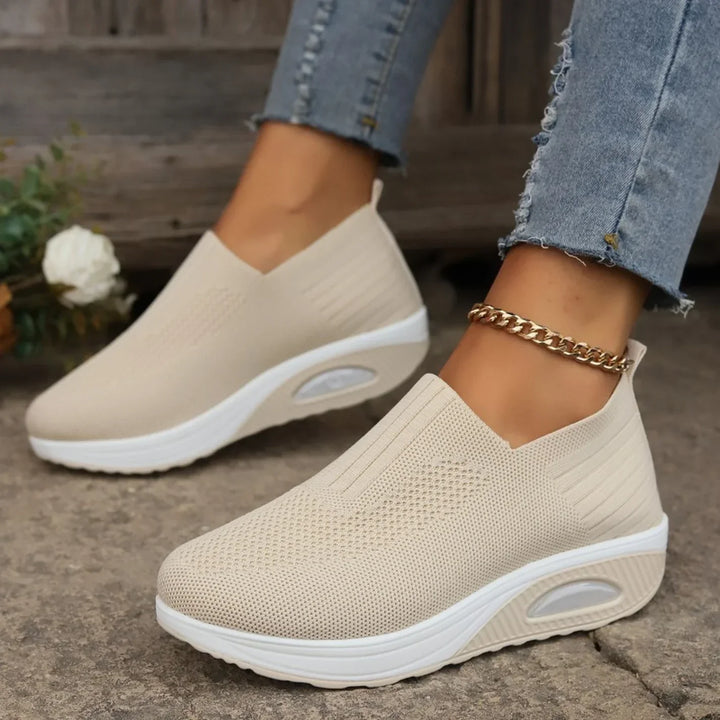 Orthopedic shoes for pain relief