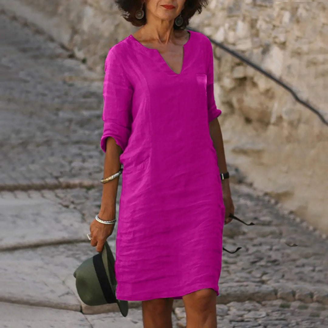 Linen shift dress with V-neck and pockets
