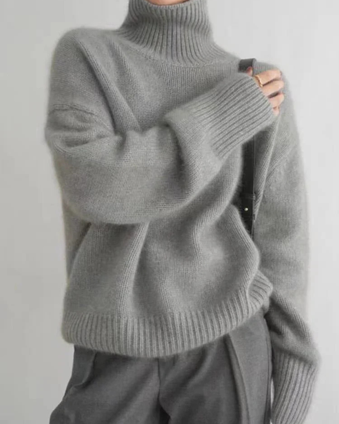 Mune Fashion | Turtleneck Sweater
