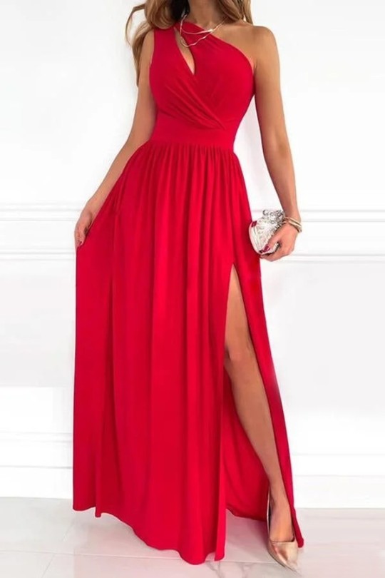 Mune | Elegant One-Shoulder Evening Dress By Novella