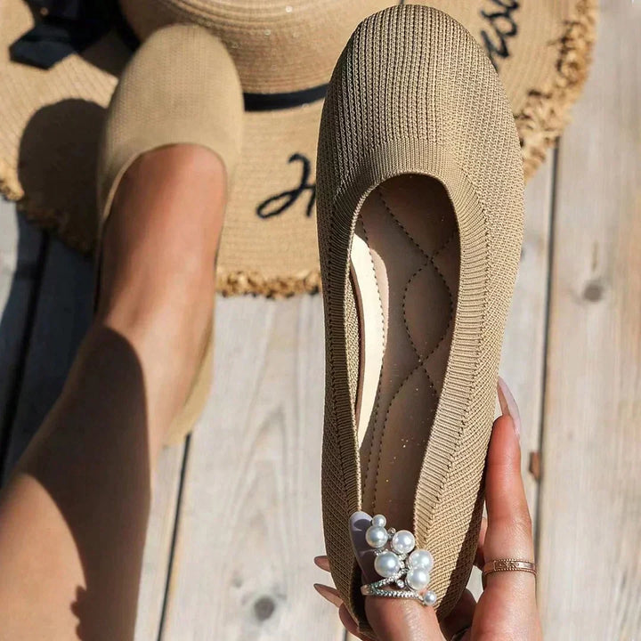 Doug Women's Flats