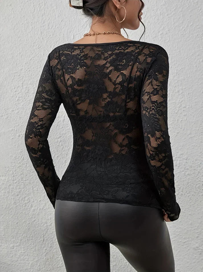 Mune | Long Sleeve Top with V-Neck and Lace