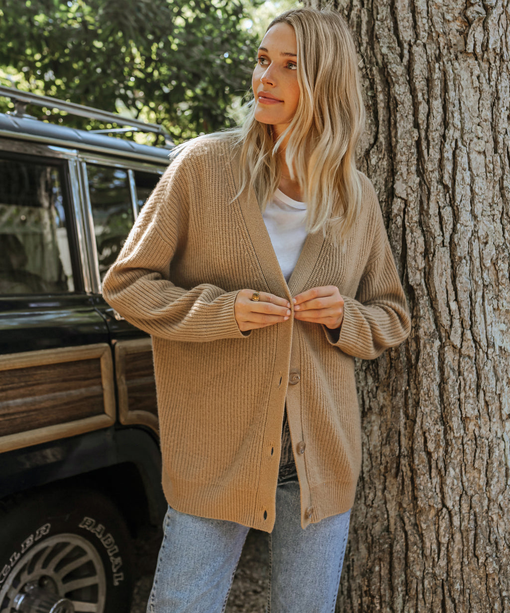 Mune | Cashmere Cardigan - Timeless style meets elegant comfort